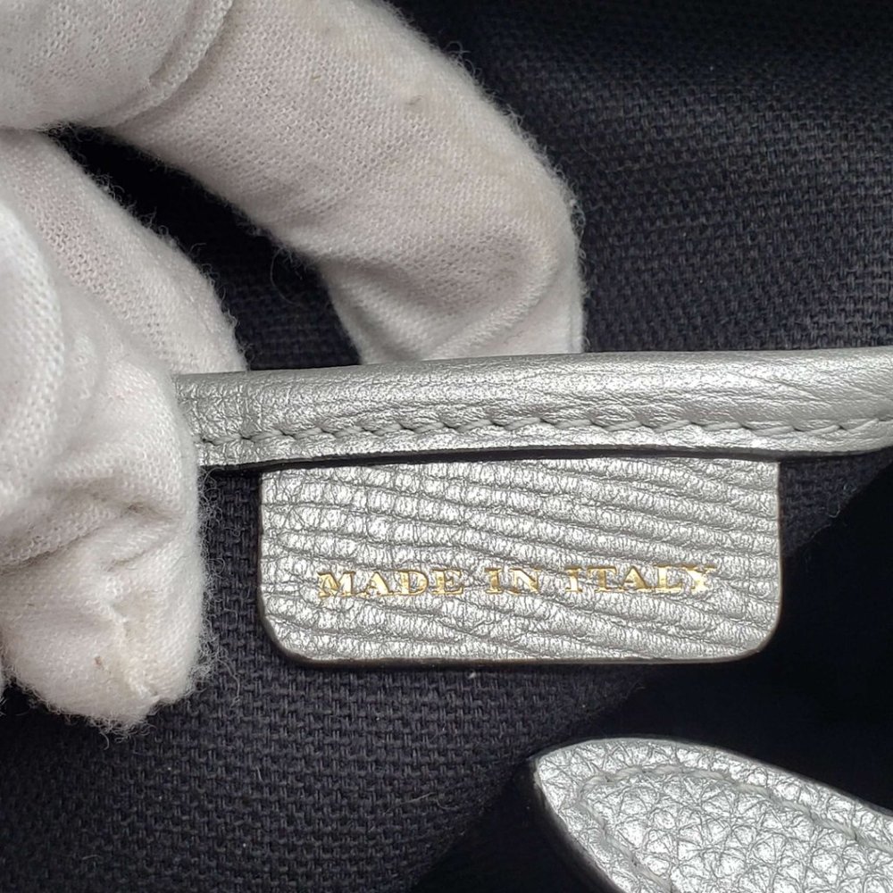 100% Authentic Burberry Banner Shoulder Bag - Picture 10 of 13